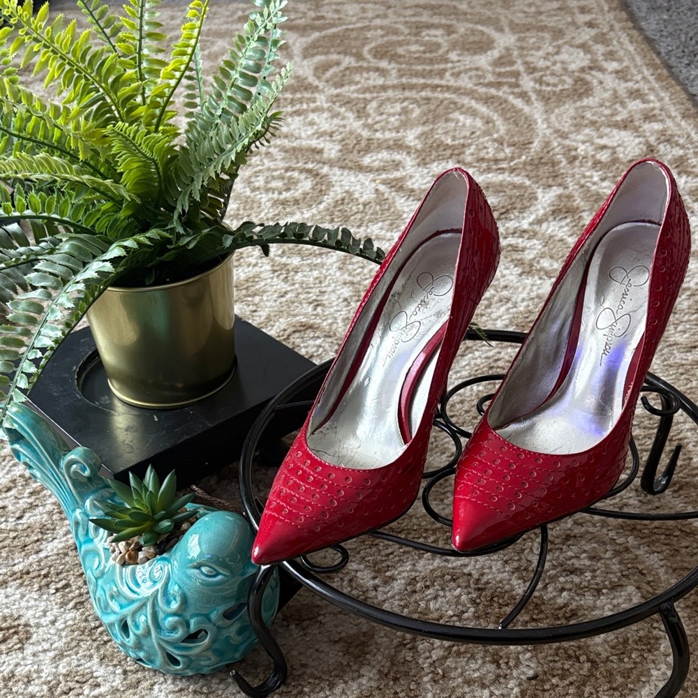 Jessica Simpson Red Textured Heels